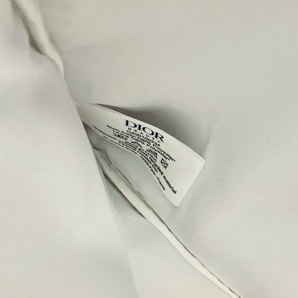 NEW Dior Floral Velvour Embossed Pouch - Picture 4 of 7